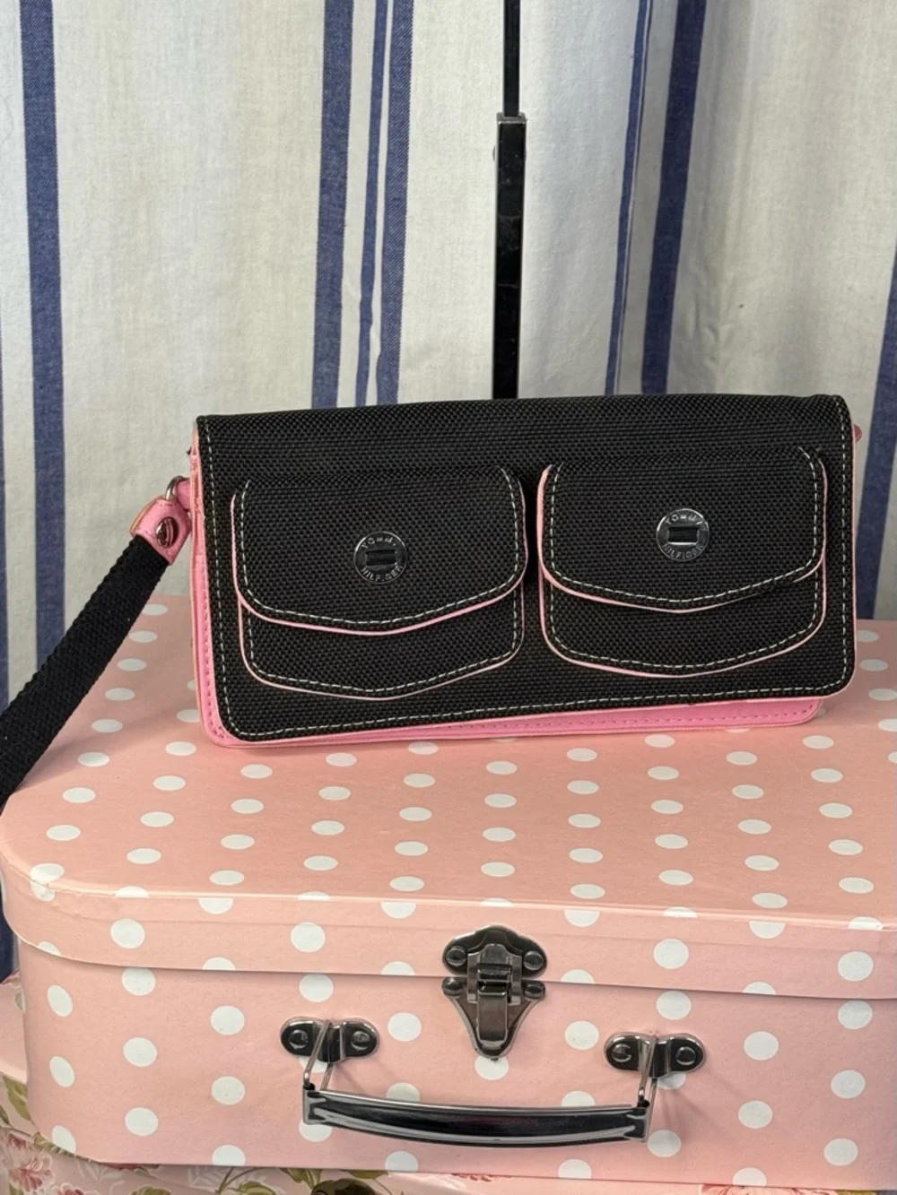 Tommy Hilfiger Black and Pink Women’s Wristlet Wallet